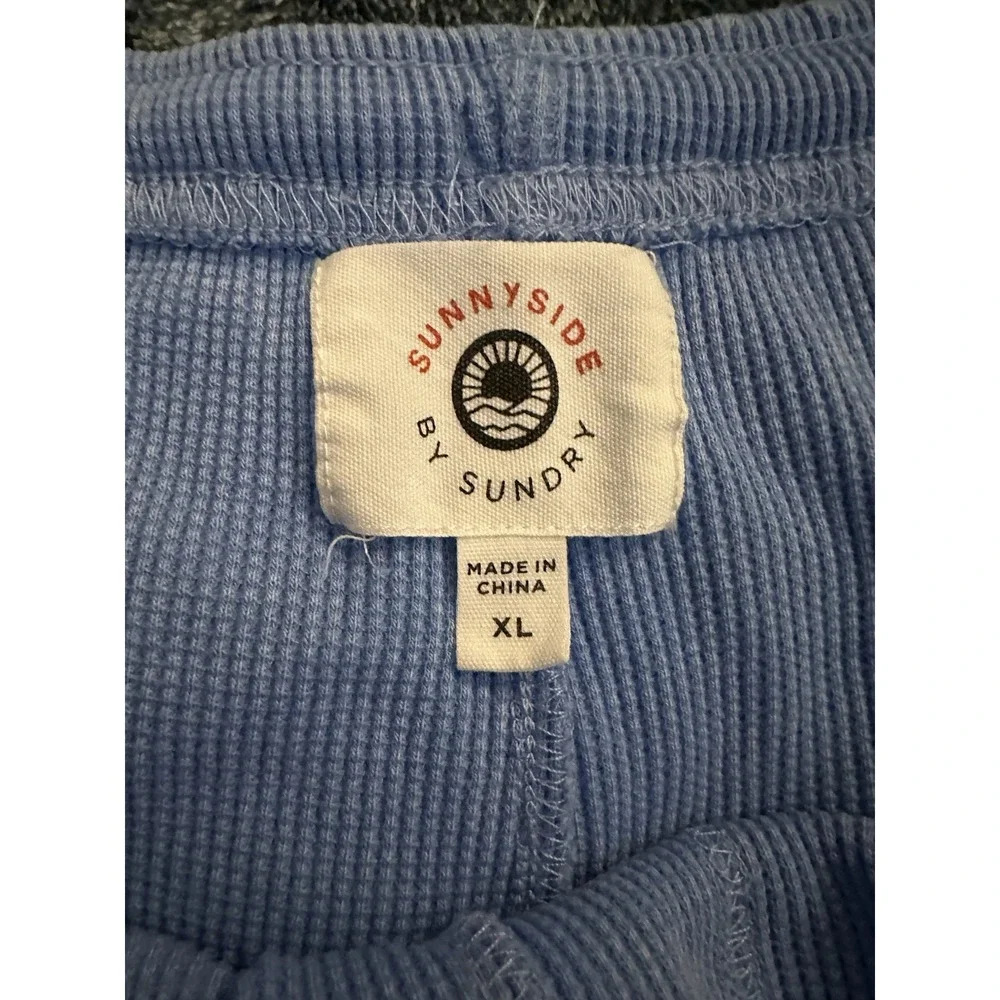 Sundry women sunnyside